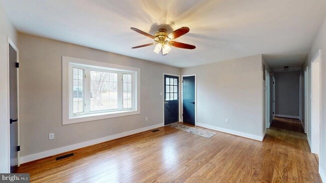 Building Photo - 11813 Cornwell Dr