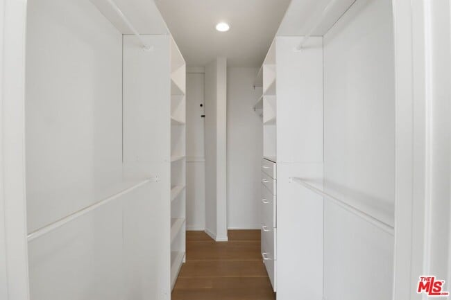 Building Photo - 18149 Wakecrest Dr