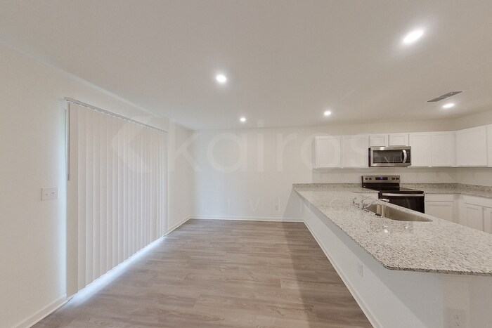 Building Photo - 174 Price Ml Trl