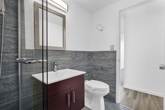 Building Photo - 3301 NE 5th Ave