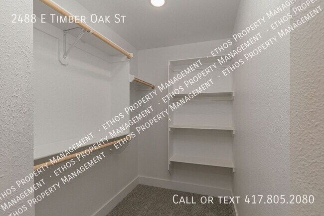 Building Photo - 2488 E Timber Oak St