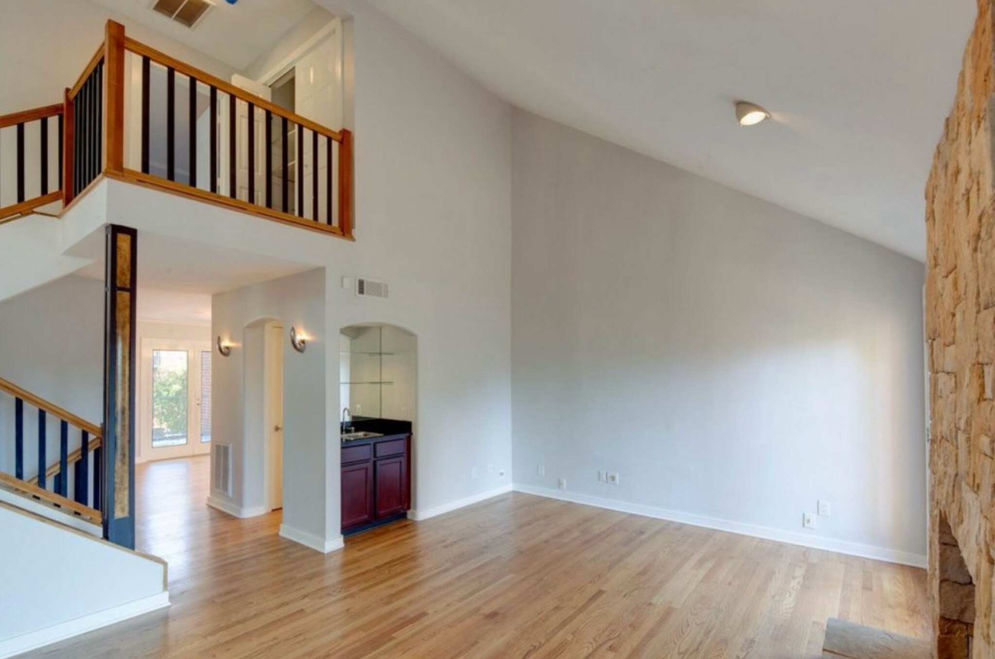 Building Photo - 315 Settlers Ln