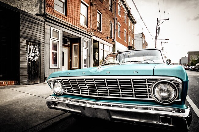 Building Photo - 2038 N Front St