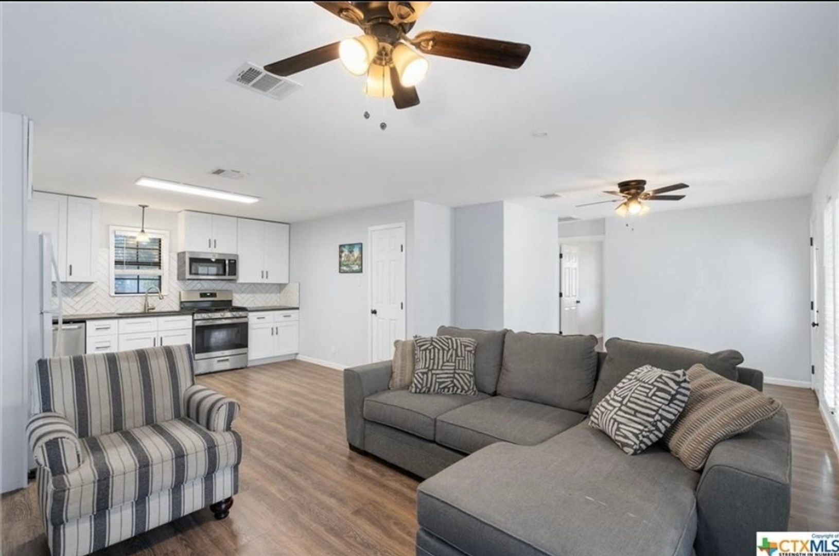 Building Photo - 610 Vernon St