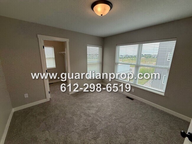 Building Photo - 4590 Mineral Ln