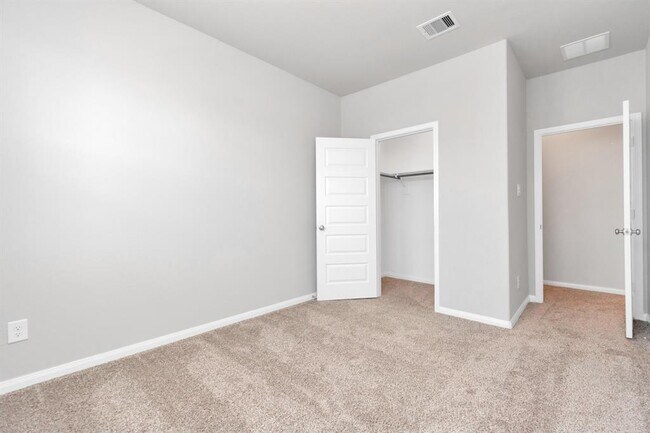 Building Photo - 1510 Parkland Oak Dr