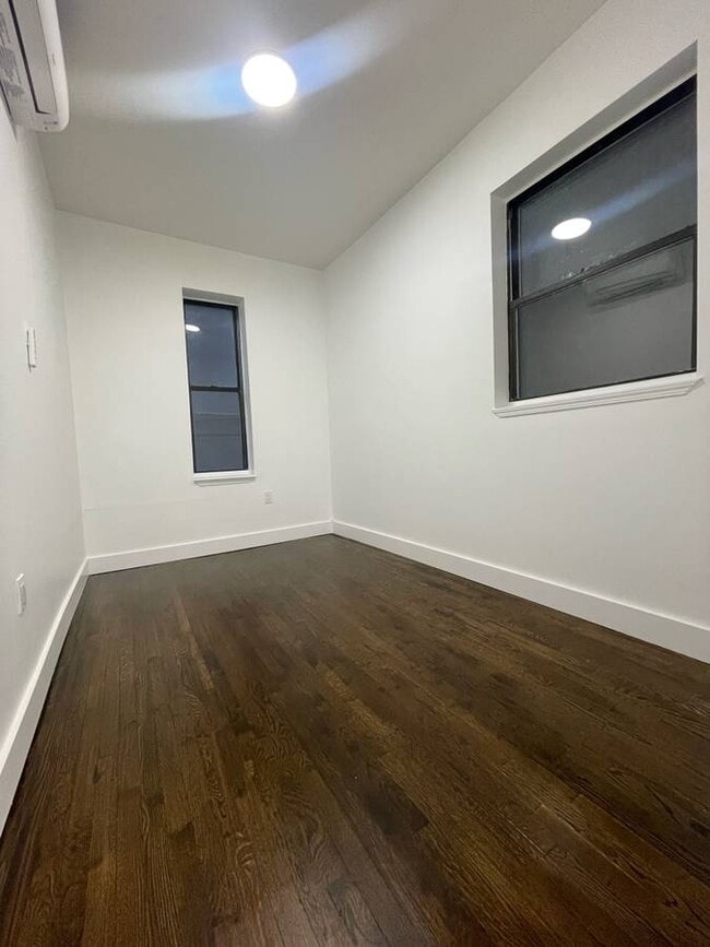 Building Photo - 1802 Bay Ridge Ave