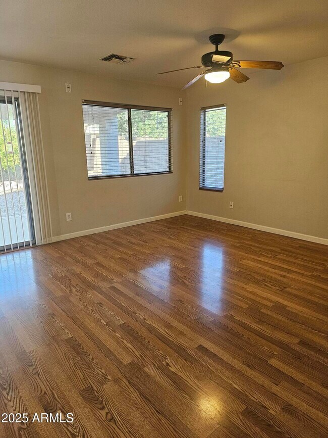 Building Photo - 16564 W Melvin St