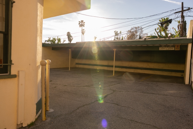 Building Photo - 1745 Mariposa Ave