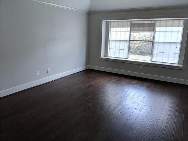 Building Photo - 2915 High Canyon Ct