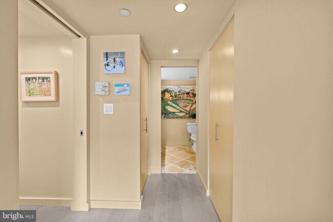 Building Photo - 1401 17th St NW