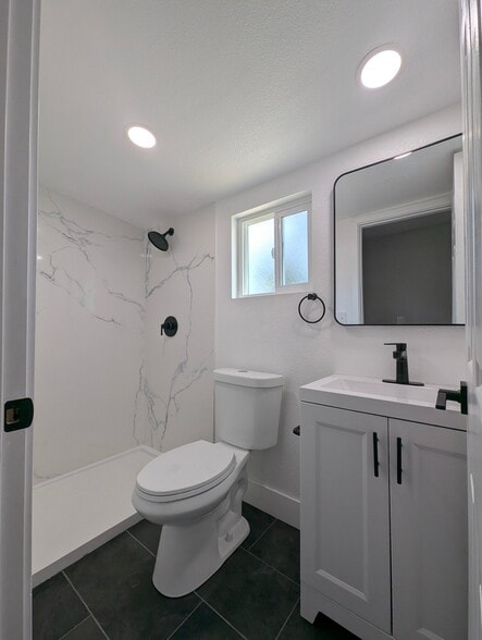 Building Photo - 95 Arbol Ave