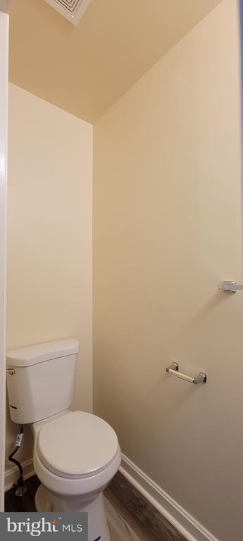 Building Photo - 601 Primus Ct