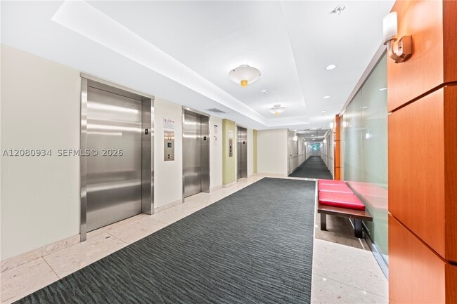 Building Photo - 3801 S Ocean Dr