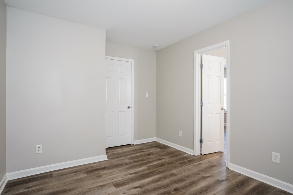 Building Photo - 3206 Hayling Dr