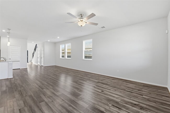 Building Photo - 18508 Meadow Point Ln