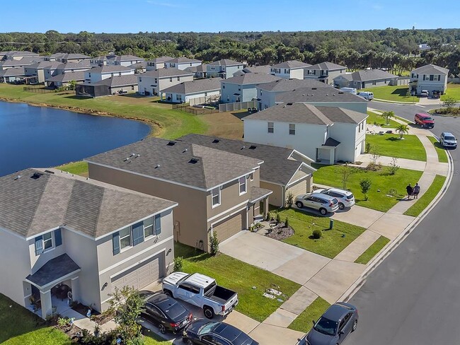 Building Photo - 3117 Rock Sound St