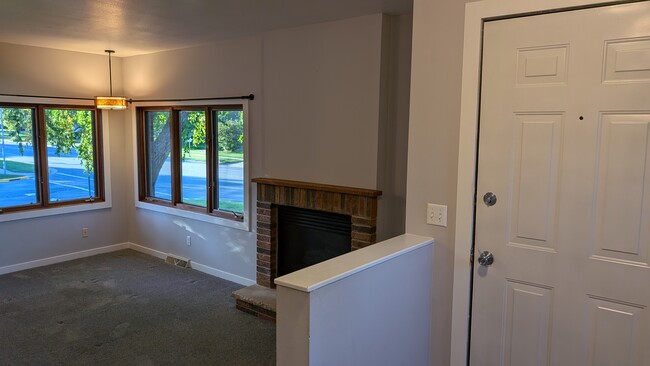 Gas Fireplace in living room - 5863 Woodland Dr