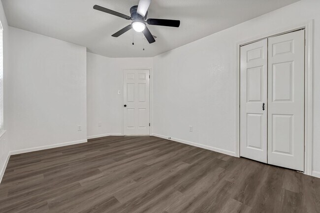 Building Photo - 1502 Mabry Mill Rd