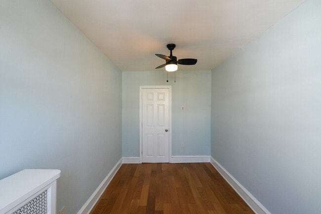 Building Photo - Move-In Ready 3BR/1BA South Philly Rowhome with In-Unit Laundry — 2 or 3BR Housing Choice Voucher...