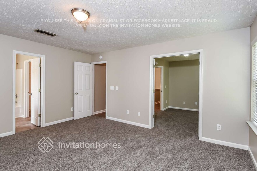 Building Photo - 1127 Eastmill Cove