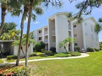 Building Photo - 437 Cerromar Ln