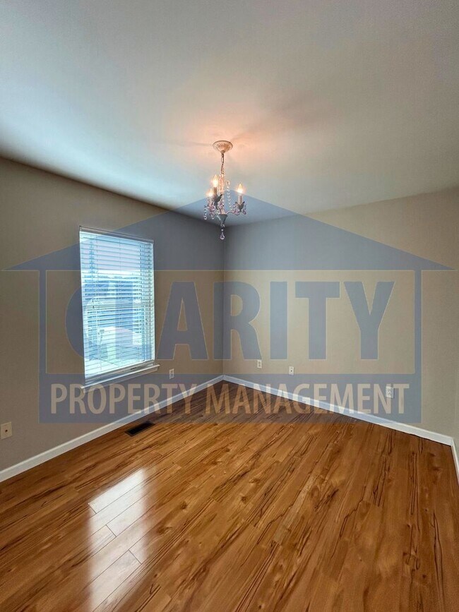 Building Photo - Three bedroom ranch-style home!