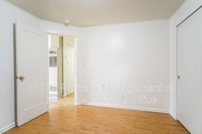 Building Photo - 7007 N Tyler Ave