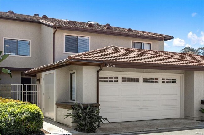 Building Photo - 25716 Harbor Point Dr