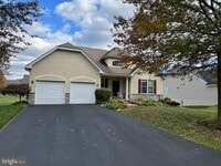 Building Photo - 302 Whitestone Rd