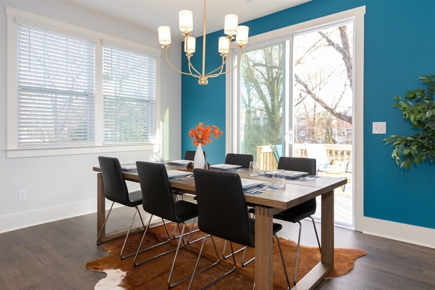 Building Photo - 1122 N Alexander St