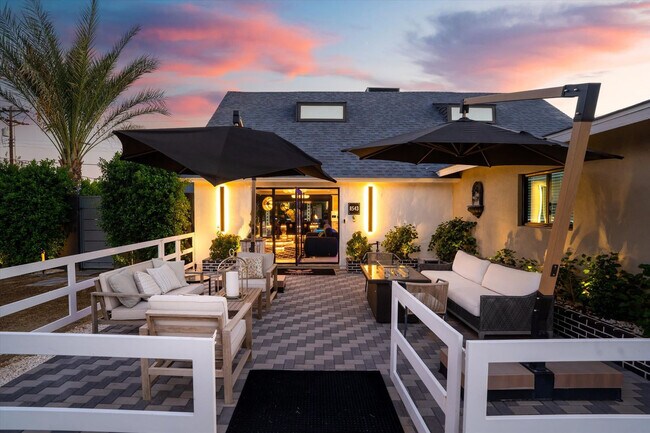 Building Photo - 8543 E Valley Vista Dr