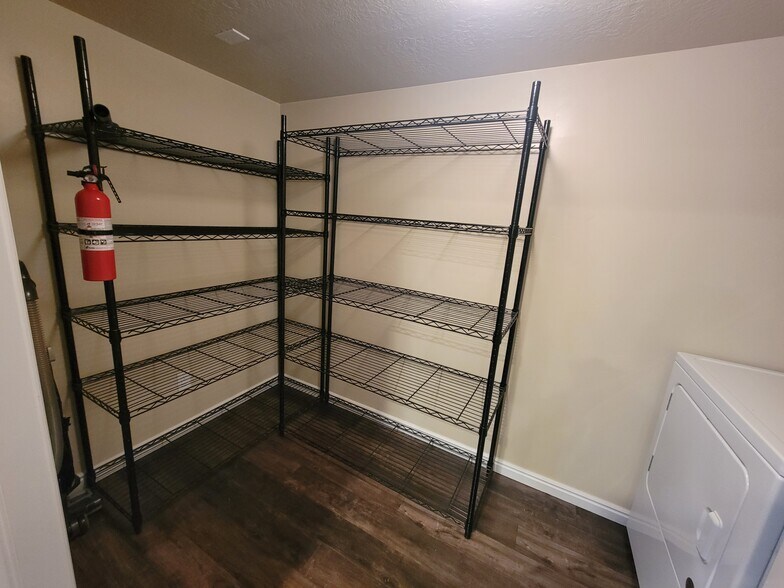 Laundry room - 1097 S 1875 W