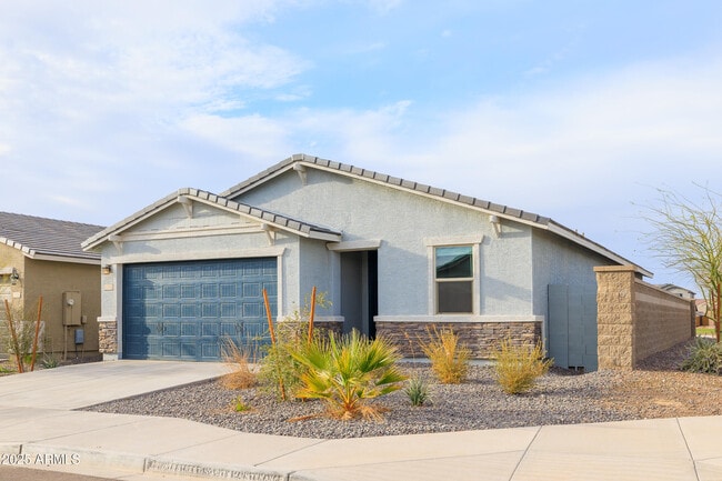 Building Photo - 6810 W Pedro Ln