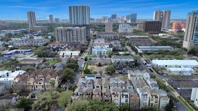 Building Photo - 1434 Wichita St