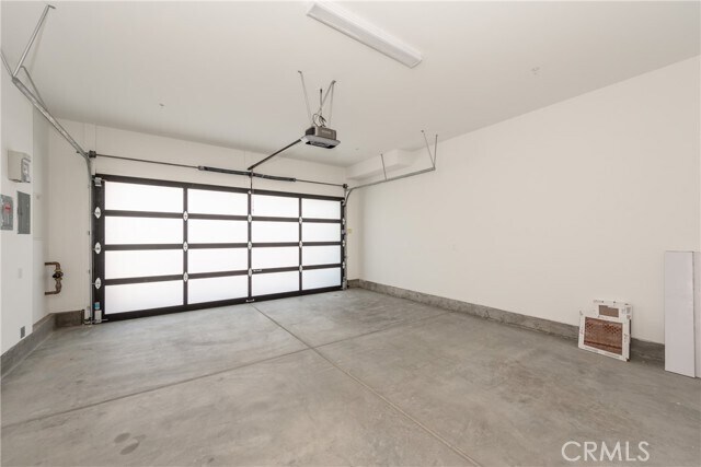 Building Photo - 140 Buckeye