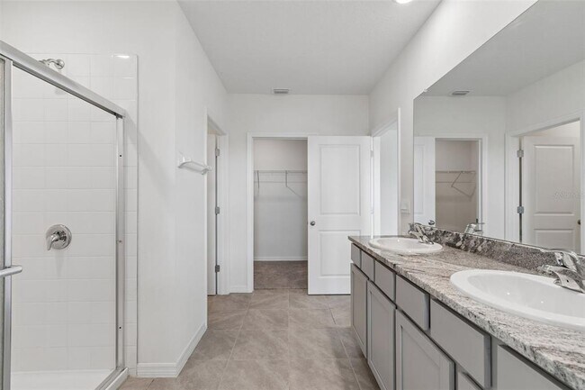 Building Photo - 8454 Ender Hls Dr