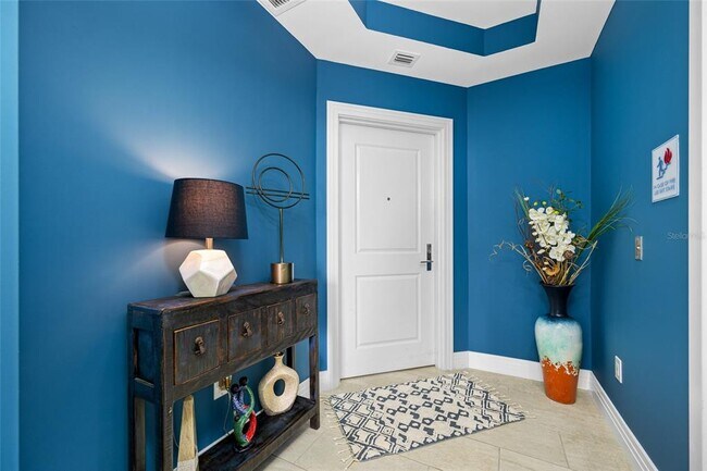 Building Photo - 1325 Snell Isle Blvd NE