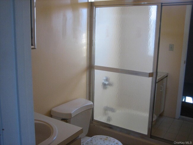 Building Photo - 235 Fieldmere St