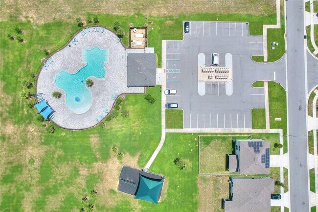 Building Photo - 1623 Aspen Ave