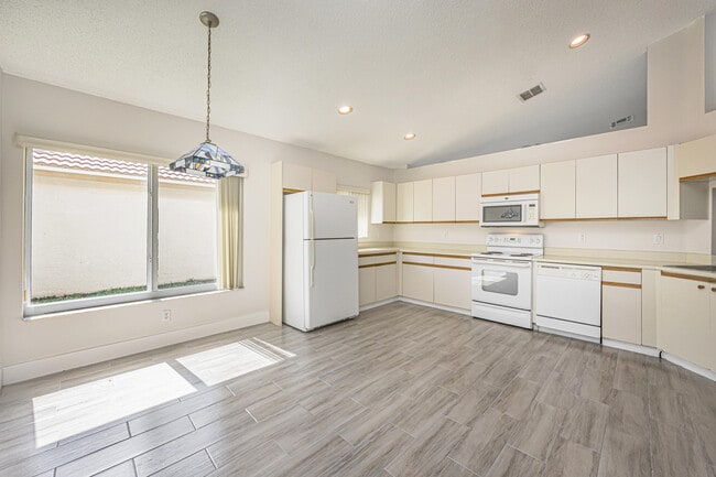 Building Photo - 5148 Rosen Blvd