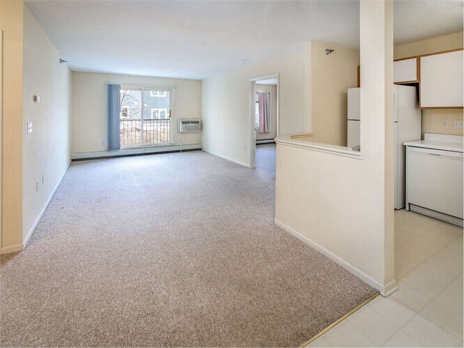 Building Photo - 16955 Toronto Ave SE