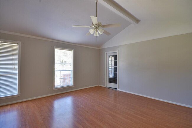 Building Photo - 3938 Forest Bluff Dr