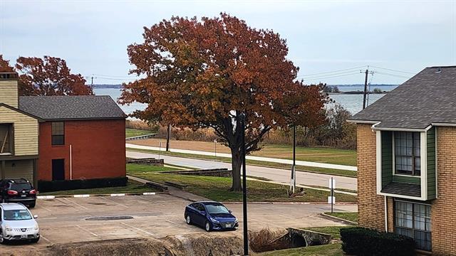 Building Photo - 5813 Lake Hubbard Pkwy