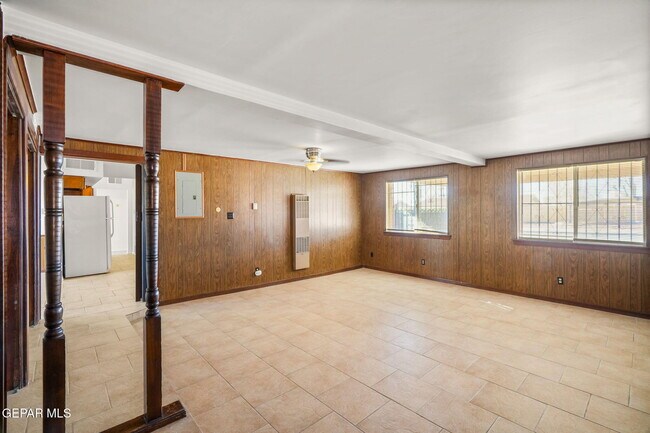 Building Photo - 5313 Bastille Ave