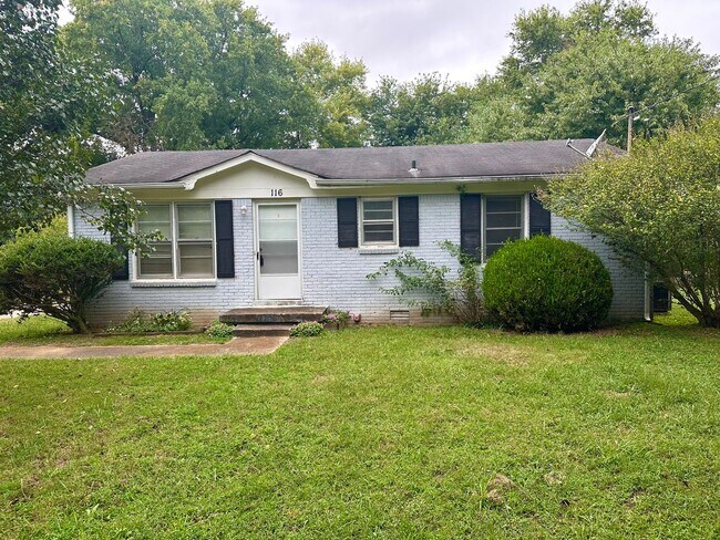 Primary Photo - 2 Bedroom, 1 Bath House In Outskirts of Co...