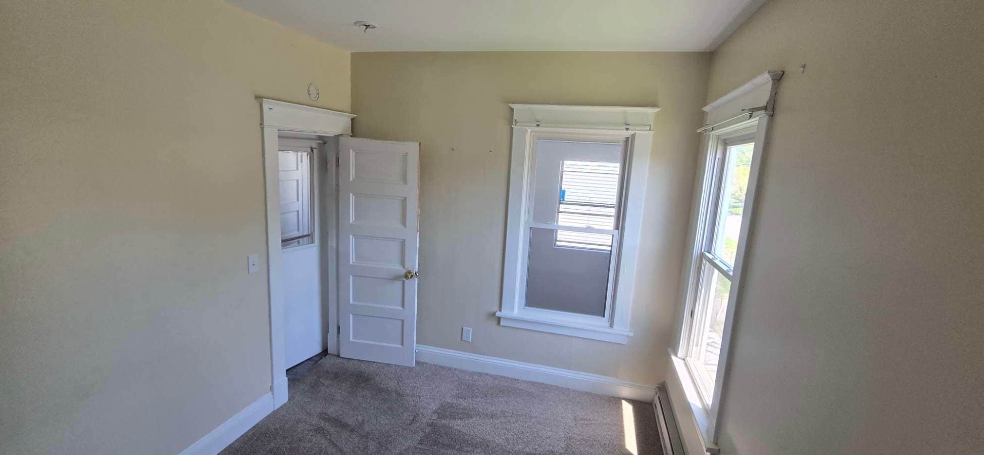 Room 2 - 163 Bridge Ave