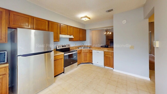 Building Photo - 11256 Windtree Dr E