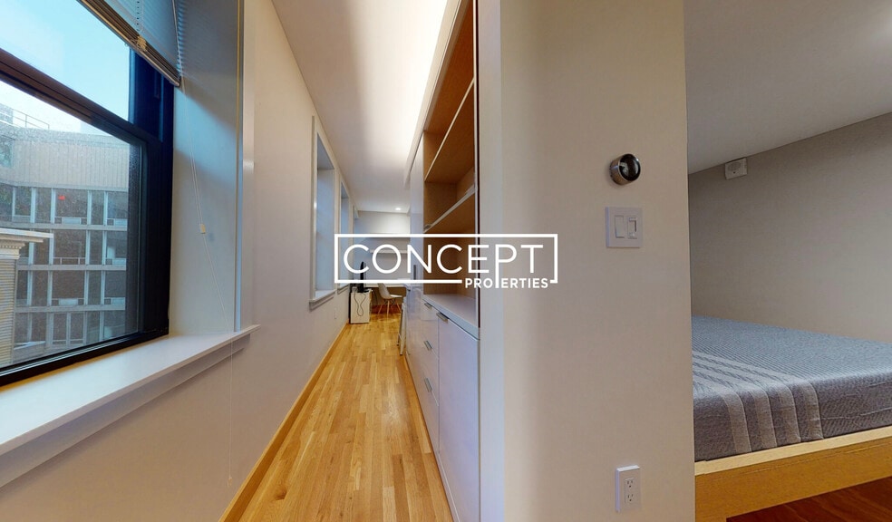 Building Photo - 115 Mt Auburn St