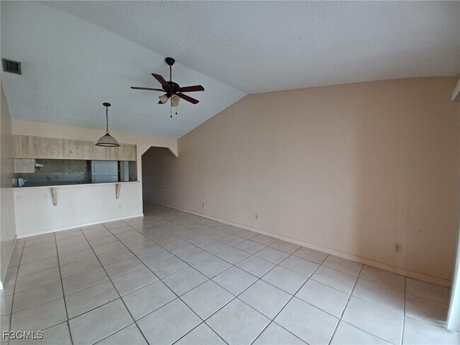 Building Photo - 923 Gleason Pkwy